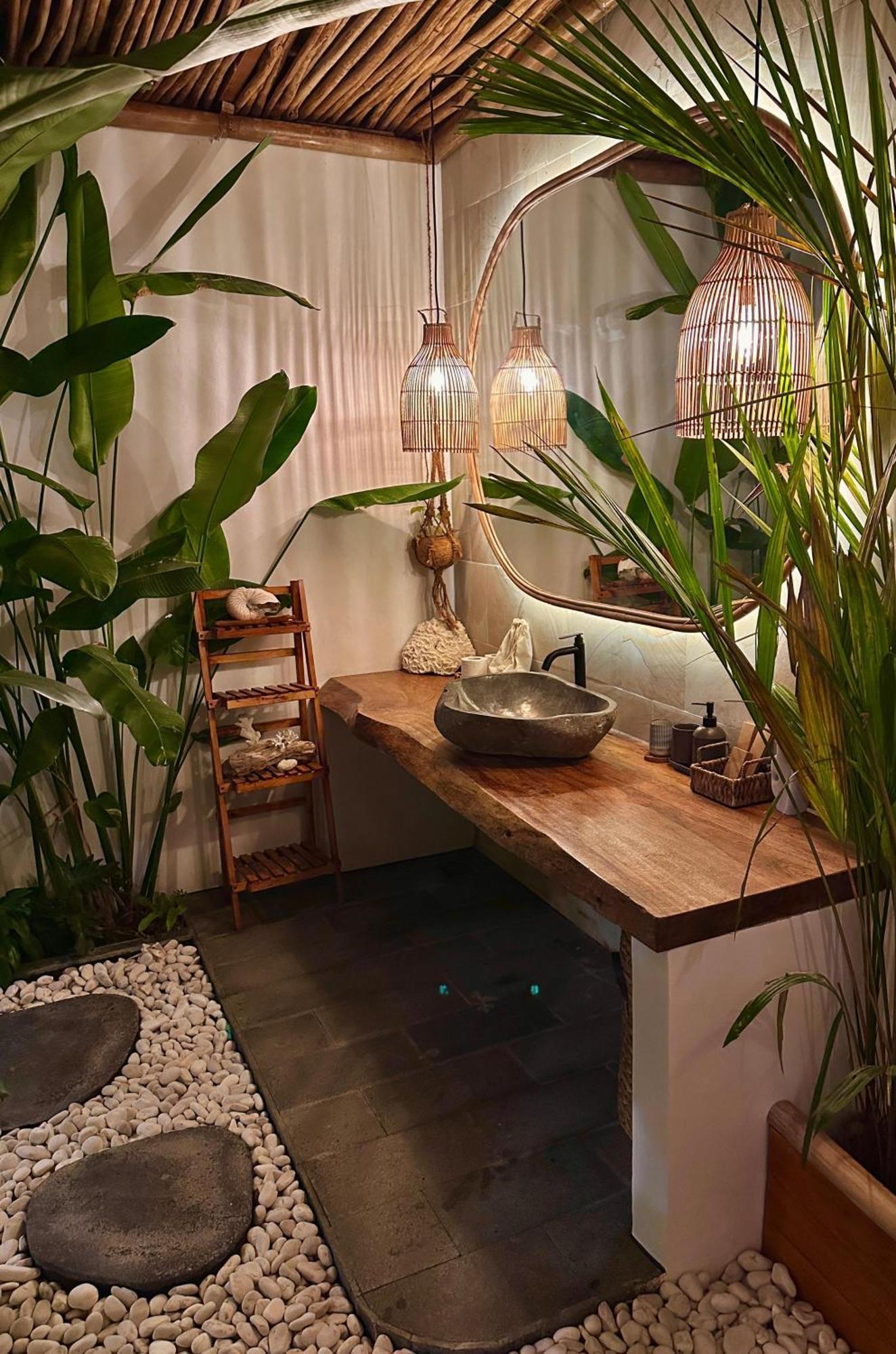 Beachfront Luxury Dome Villas - Gamat Bay Resort Nusa Penida Eksteriør billede