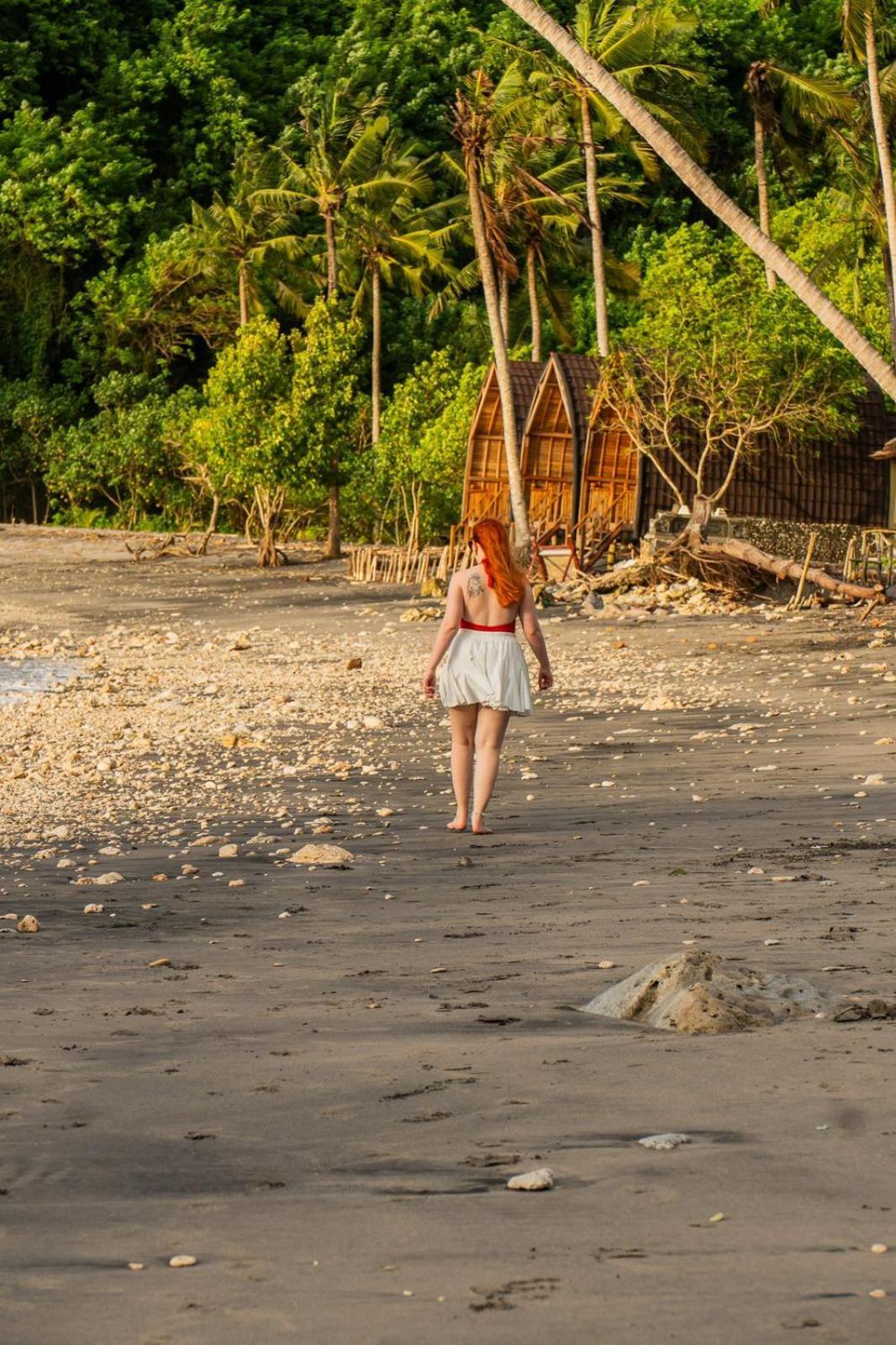 Beachfront Luxury Dome Villas - Gamat Bay Resort Nusa Penida Eksteriør billede