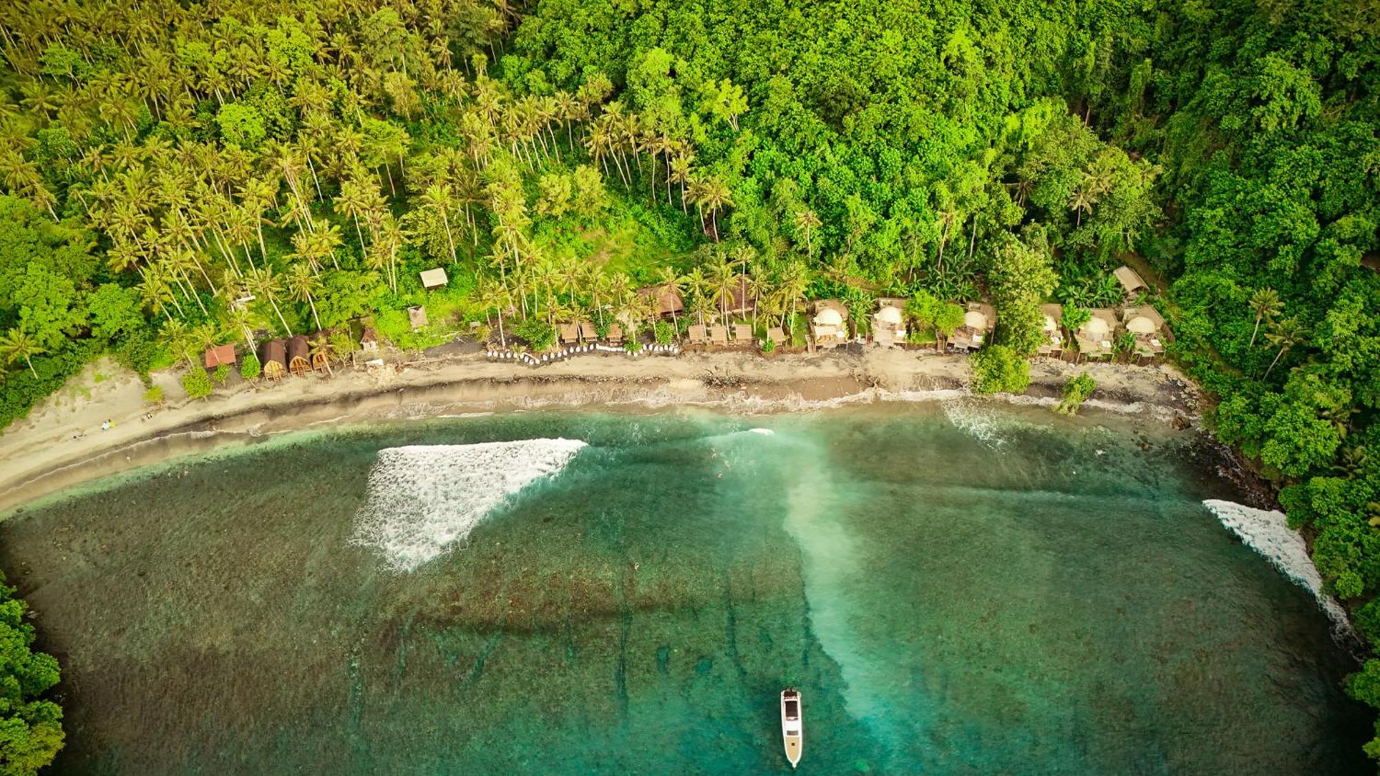 Beachfront Luxury Dome Villas - Gamat Bay Resort Nusa Penida Eksteriør billede