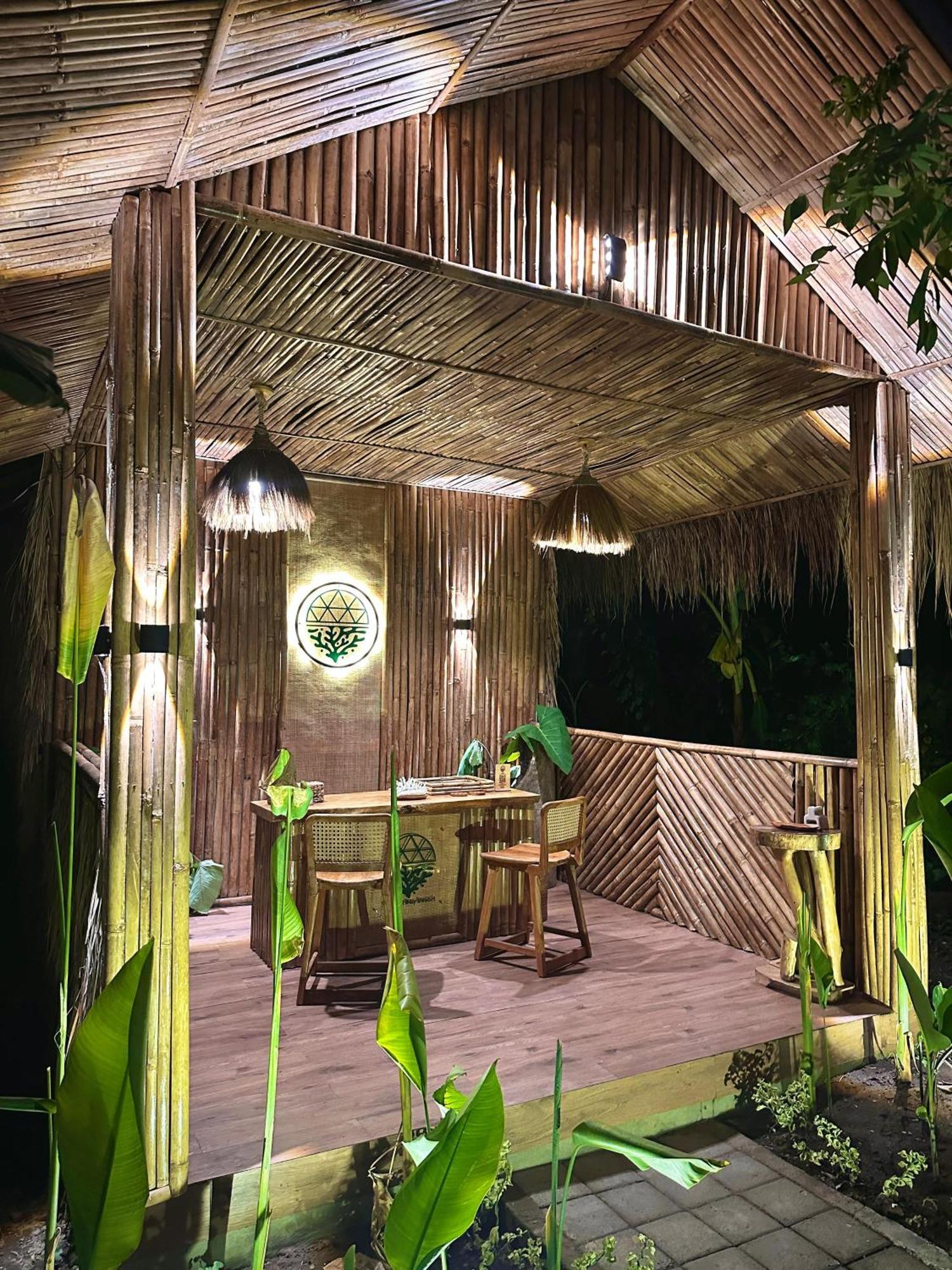 Beachfront Luxury Dome Villas - Gamat Bay Resort Nusa Penida Eksteriør billede